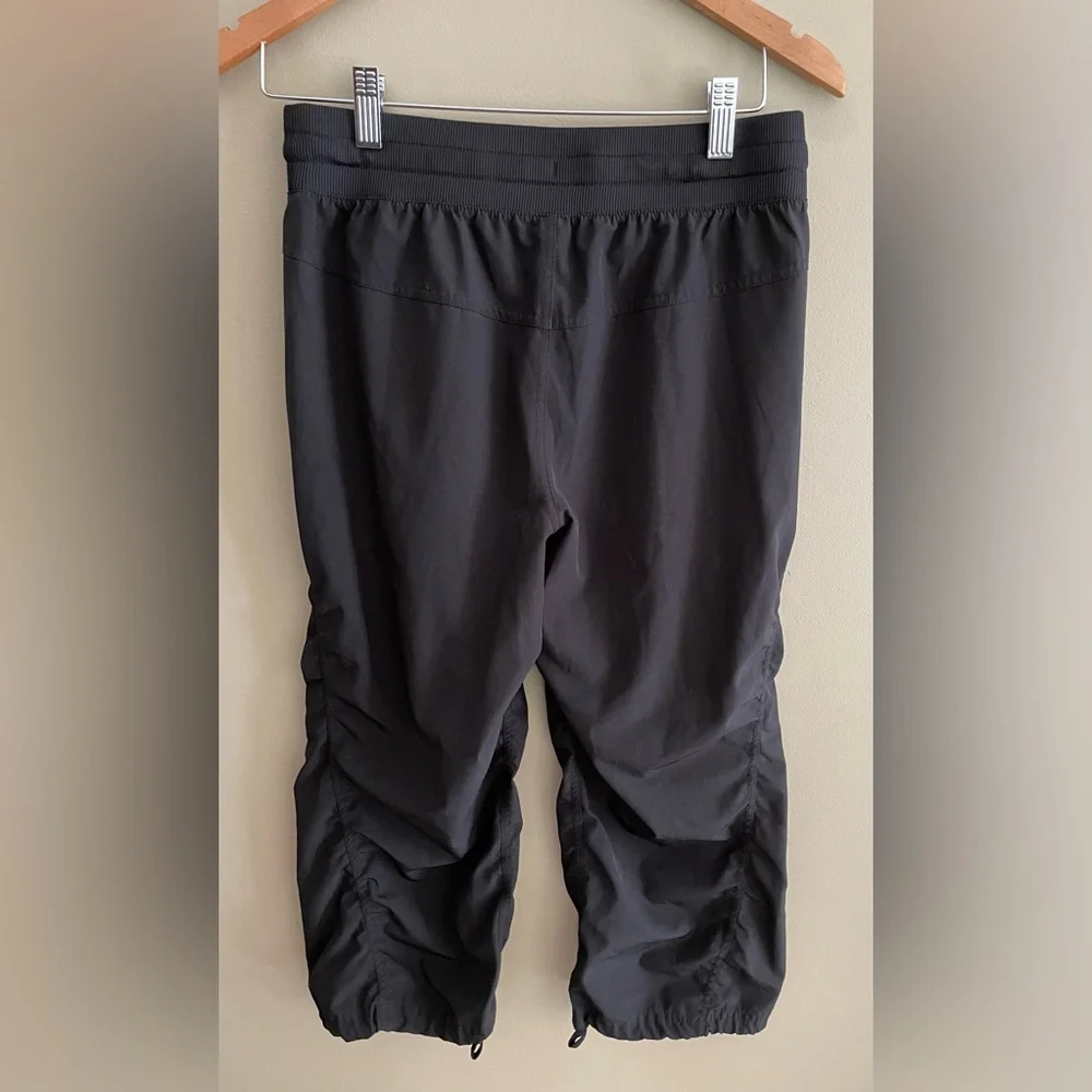 RBX: Black Athletic Capri Pants